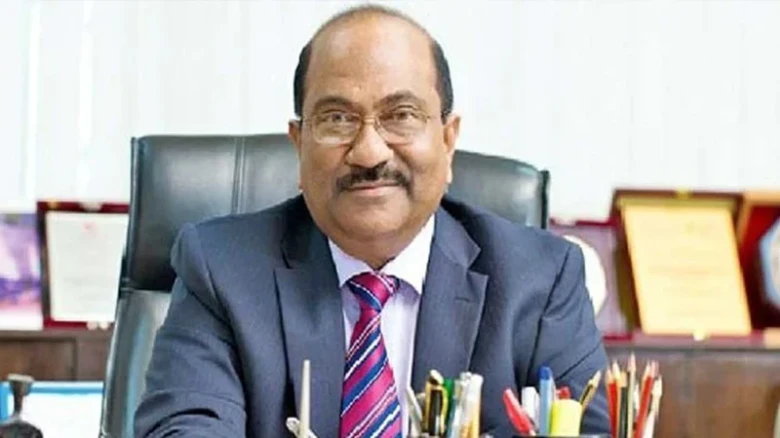 সম্পদের হিসাব না দেওয়ায় বাংলাদেশ ব্যাংকের সাবেক ডেপুটি গভর্নর এস কে সুরের ৩ বছর কারাদণ্ড